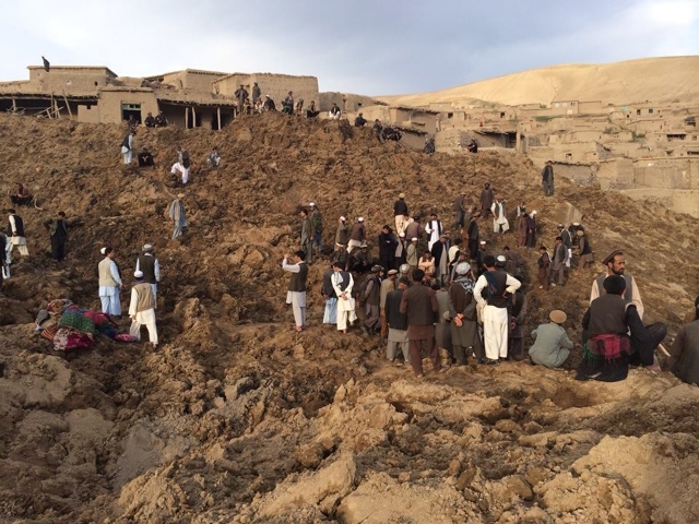 ປະຊາຄົມໂລກໜູນຊ່ວຍອາບການິດສະຖານແກ້ໄຂຜົນຮ້າຍຂອງເຫດການດິນເຊາະເຈື່ອນ